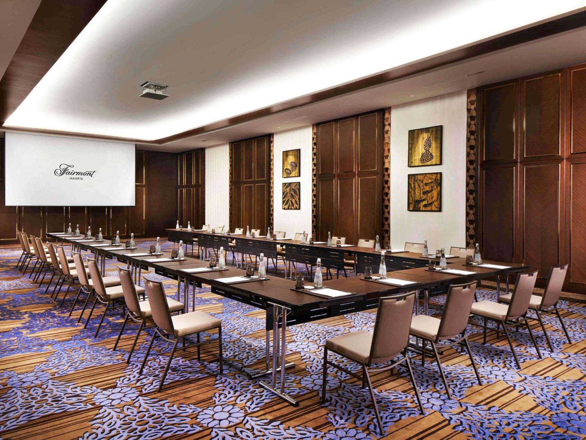 Fairmont Hotel
