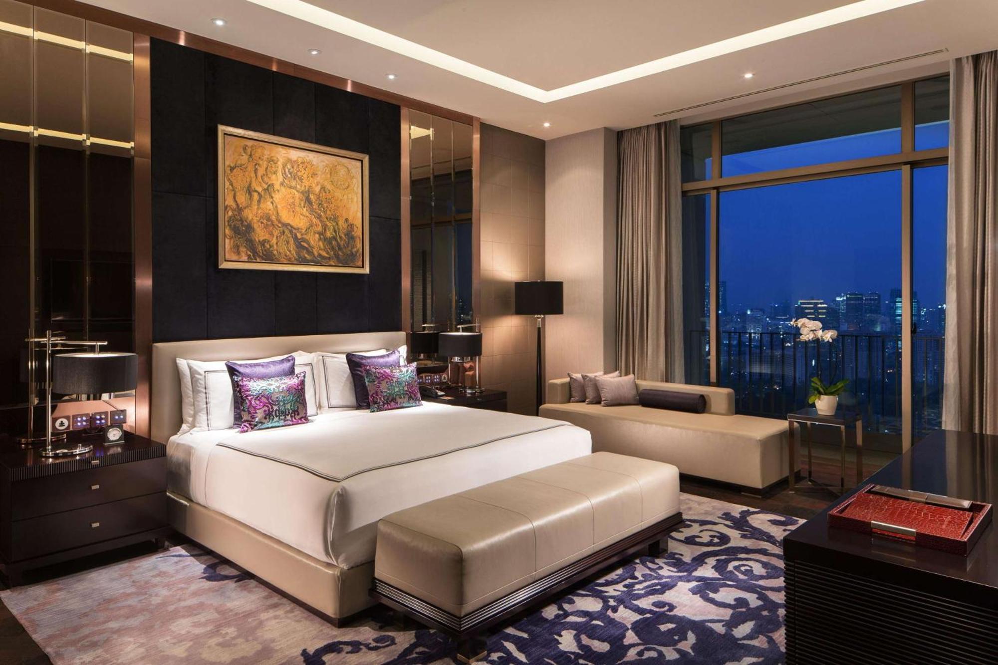 Fairmont Hotel